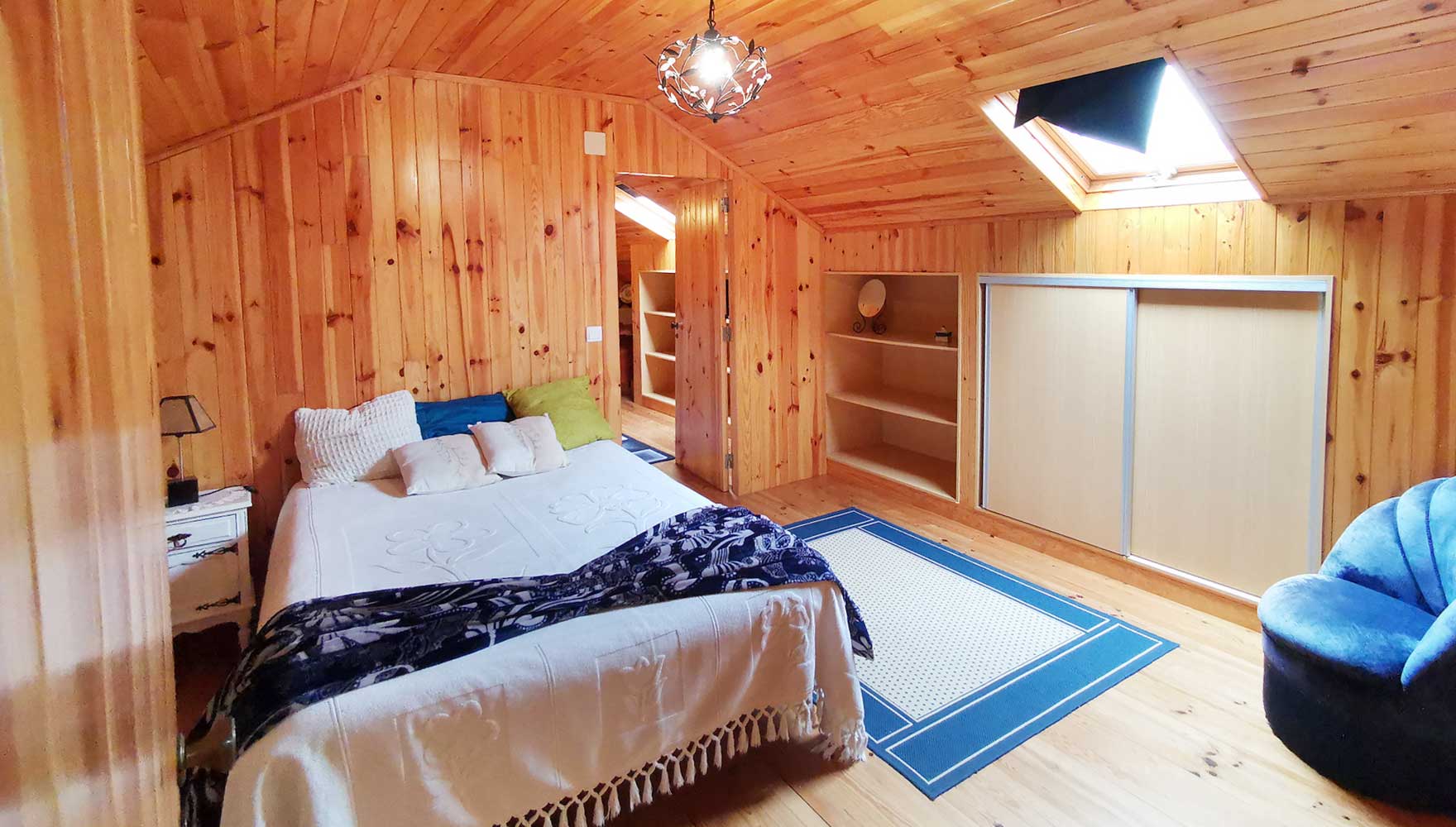 bedroom in attic, double-bed